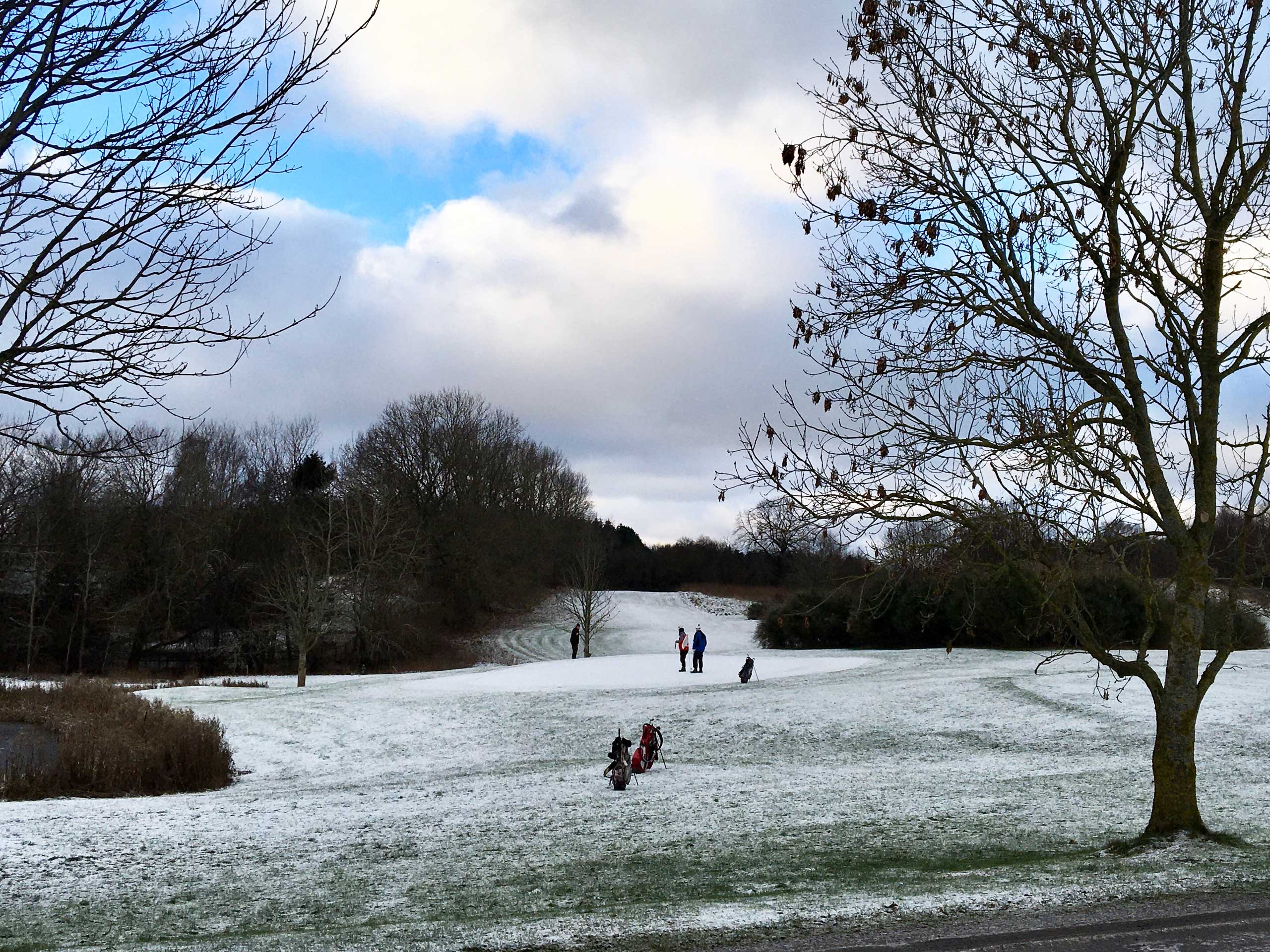 Par3 banen i Gilleleje Golfklub en vinterdag med sne.
