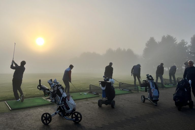 Morgentåge på en efterårsdag i Gilleleje Golfklub.