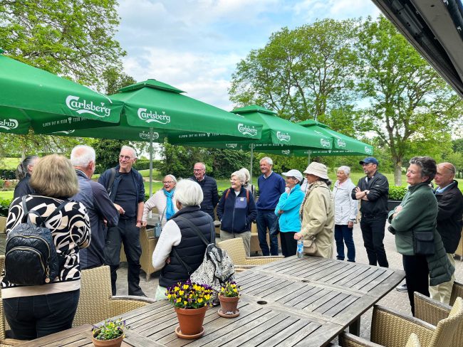 Nattergaletur 2025 IMG 9232 2560×1920 nattergaletur i Gilleleje Golfklub. Samling før turen.