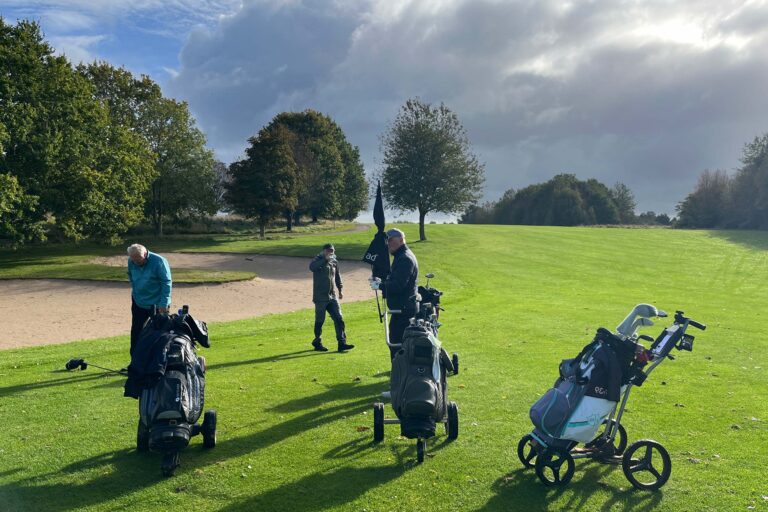 Sol og skyer i efterårsturnering i GGK